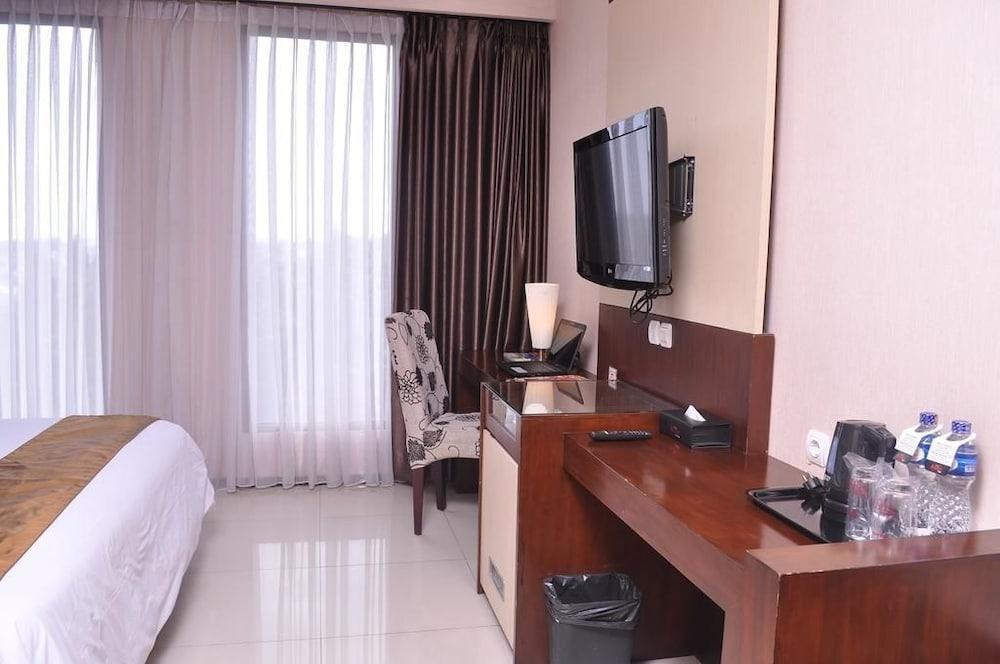 Scarlet Dago Hotel Bandung Kültér fotó