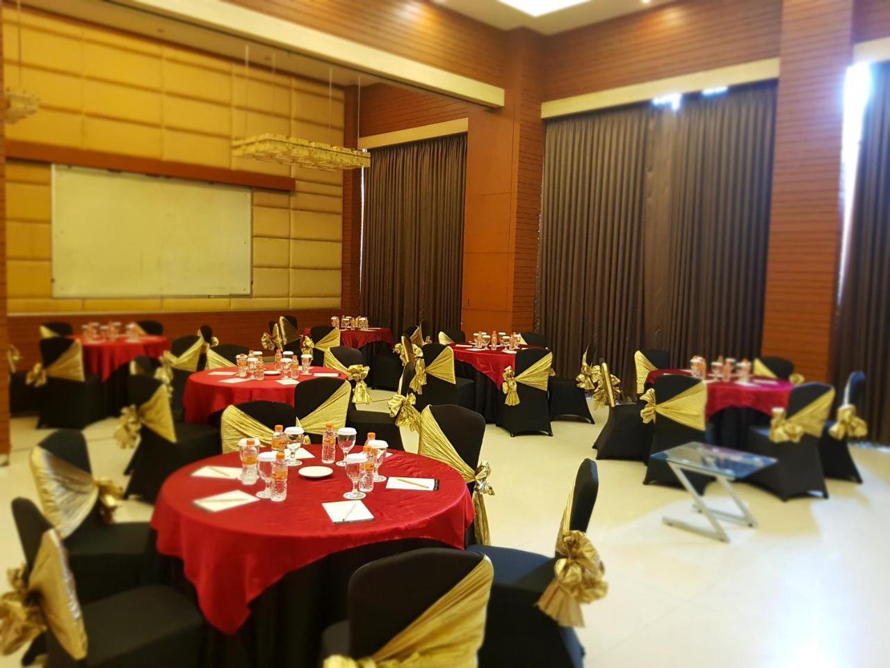 Scarlet Dago Hotel Bandung Kültér fotó