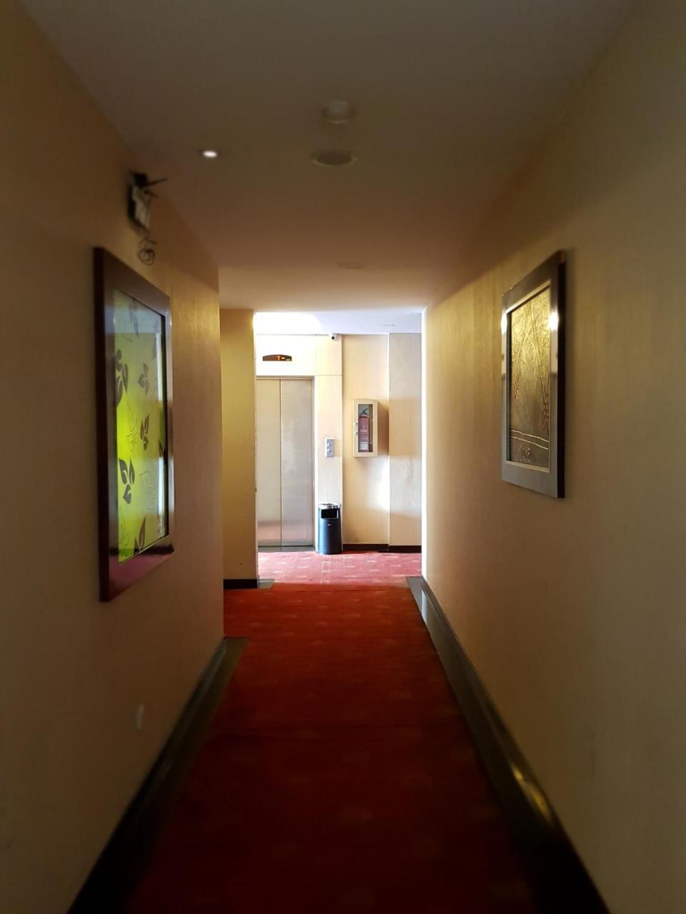 Scarlet Dago Hotel Bandung Kültér fotó